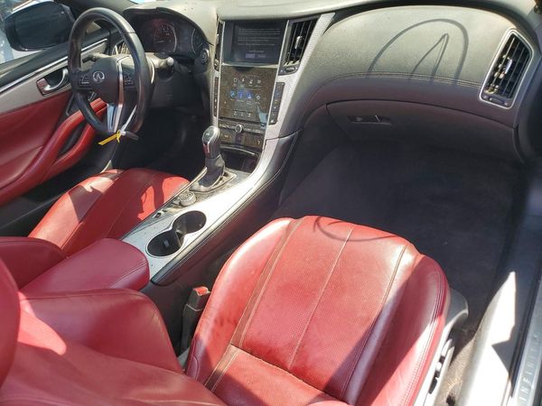 2018 INFINITI Q60