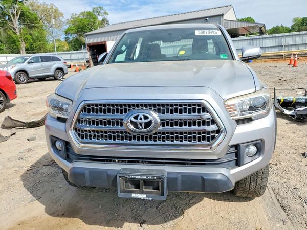 2017 TOYOTA TACOMA