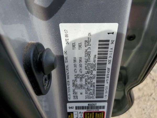 2017 TOYOTA TACOMA