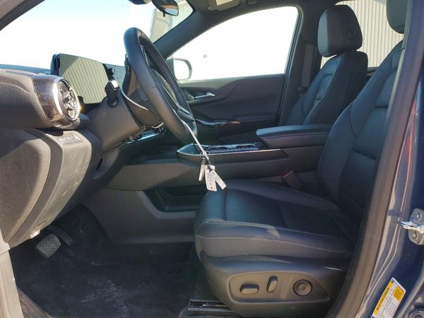 2025 CHEVROLET EQUINOX 1LT — DENT