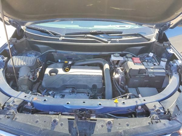 2025 CHEVROLET EQUINOX 1LT — Engine bay