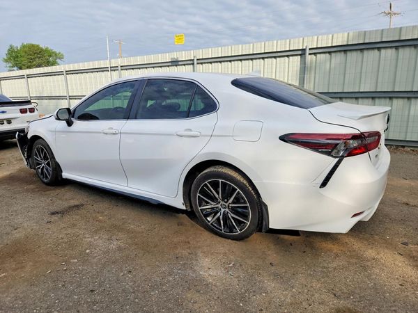 2024 TOYOTA CAMRY