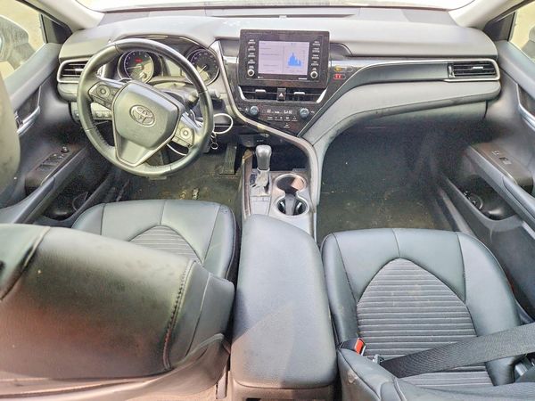 2024 TOYOTA CAMRY