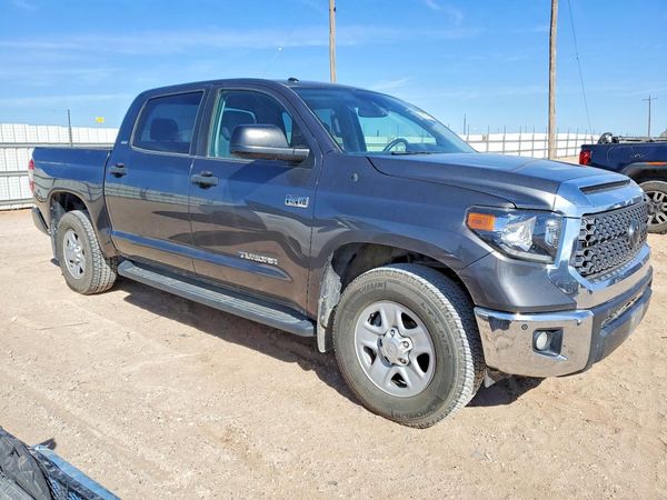 2018 TOYOTA TUNDRA SR5