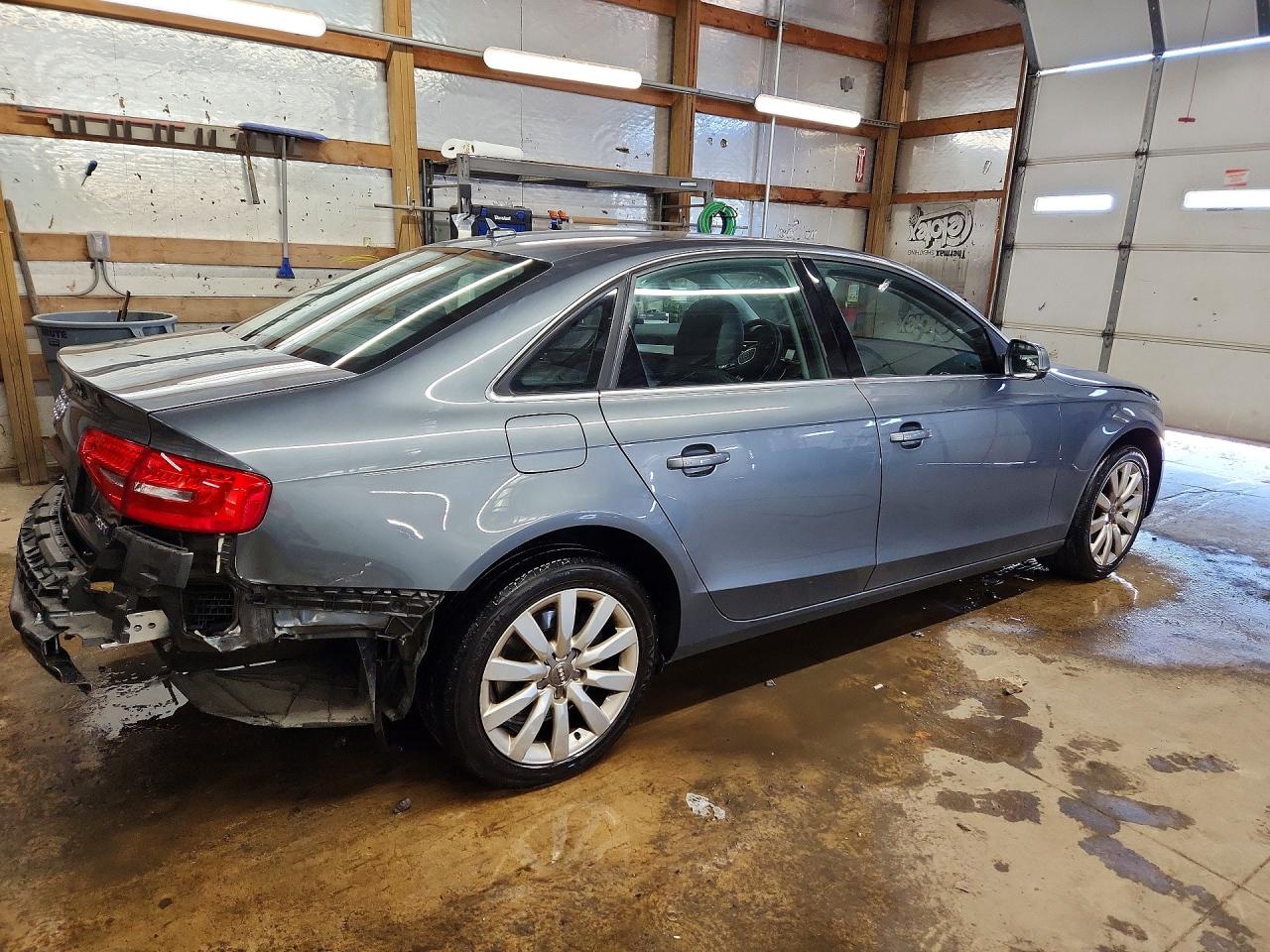 2013 AUDI A4