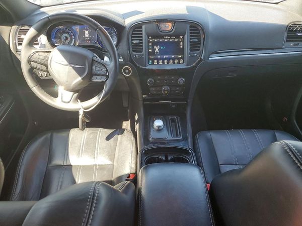 2017 CHRYSLER 300 300S