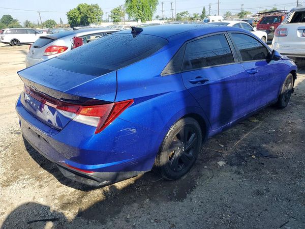 2021 HYUNDAI ELANTRA