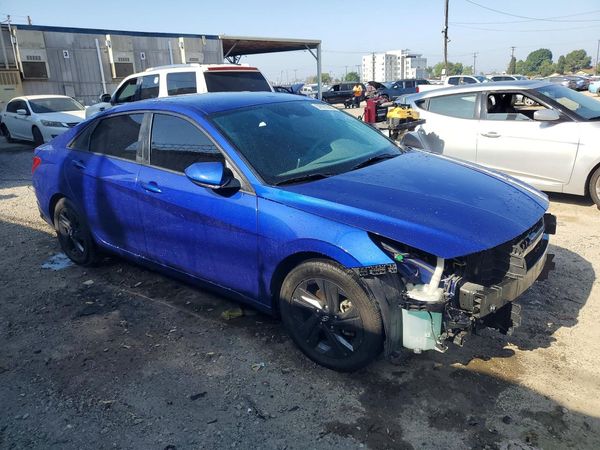 2021 HYUNDAI ELANTRA