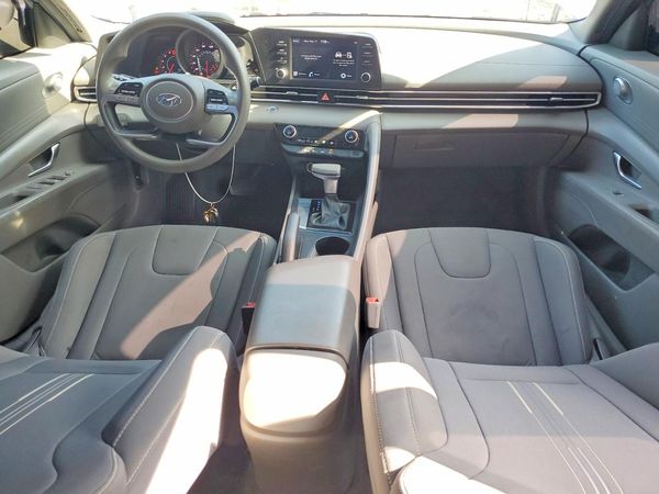 2021 HYUNDAI ELANTRA