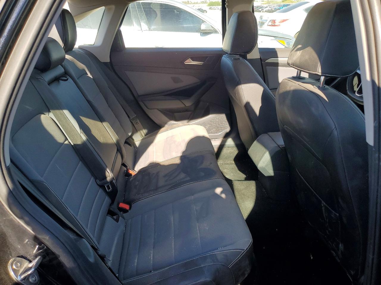 2025 VOLKSWAGEN JETTA SE