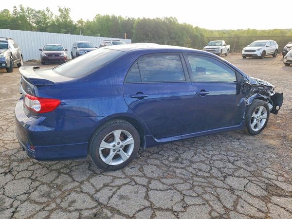 2013 TOYOTA COROLLA