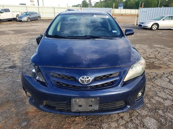 2013 TOYOTA COROLLA