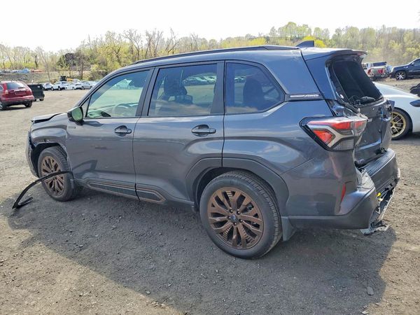 2025 SUBARU FORESTER Sport