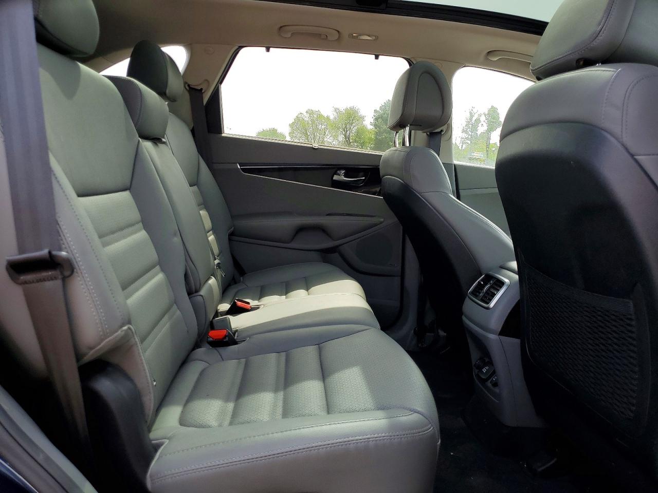 2016 KIA SORENTO EX