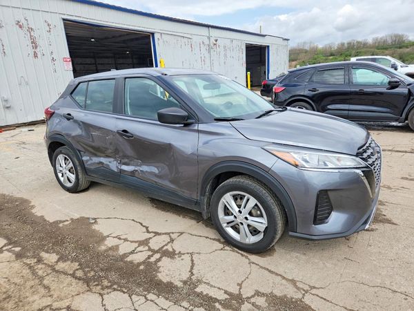 2024 NISSAN KICKS