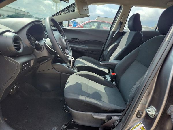 2024 NISSAN KICKS