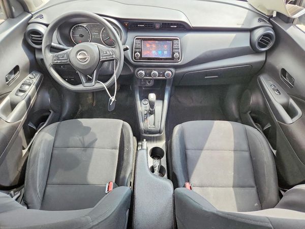 2024 NISSAN KICKS