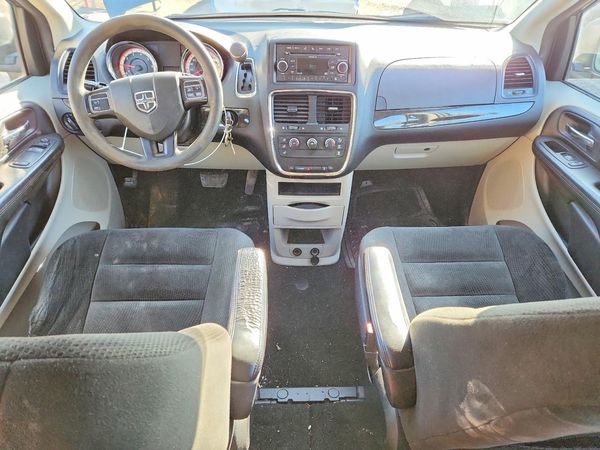 2015 DODGE GRAND CARAVAN SE
