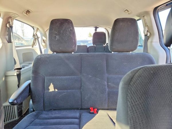 2015 DODGE GRAND CARAVAN SE