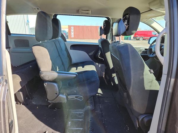 2015 DODGE GRAND CARAVAN SE