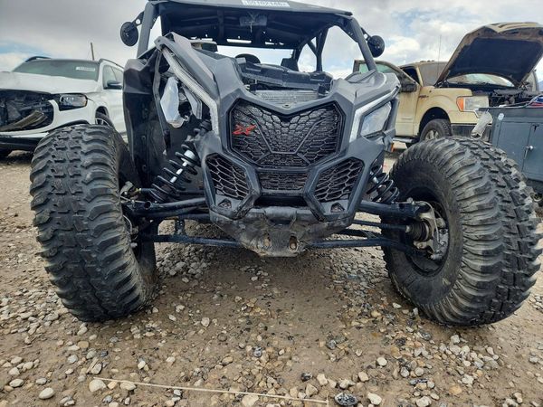 2018 CAN-AM MAVERICK X3 MAX