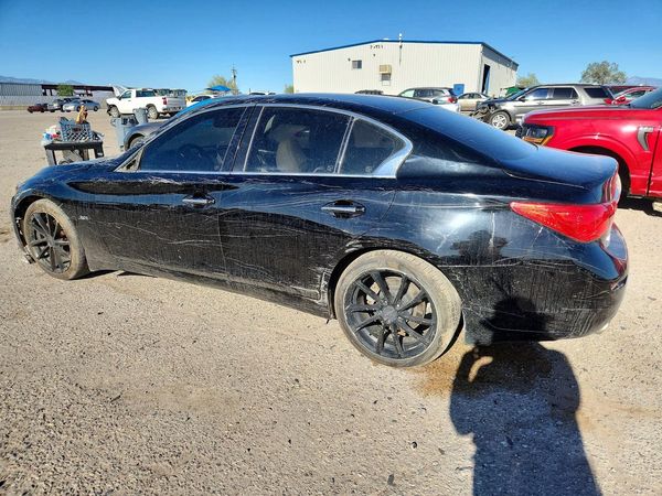 2017 INFINITI Q50