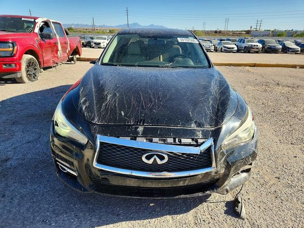 2017 INFINITI Q50