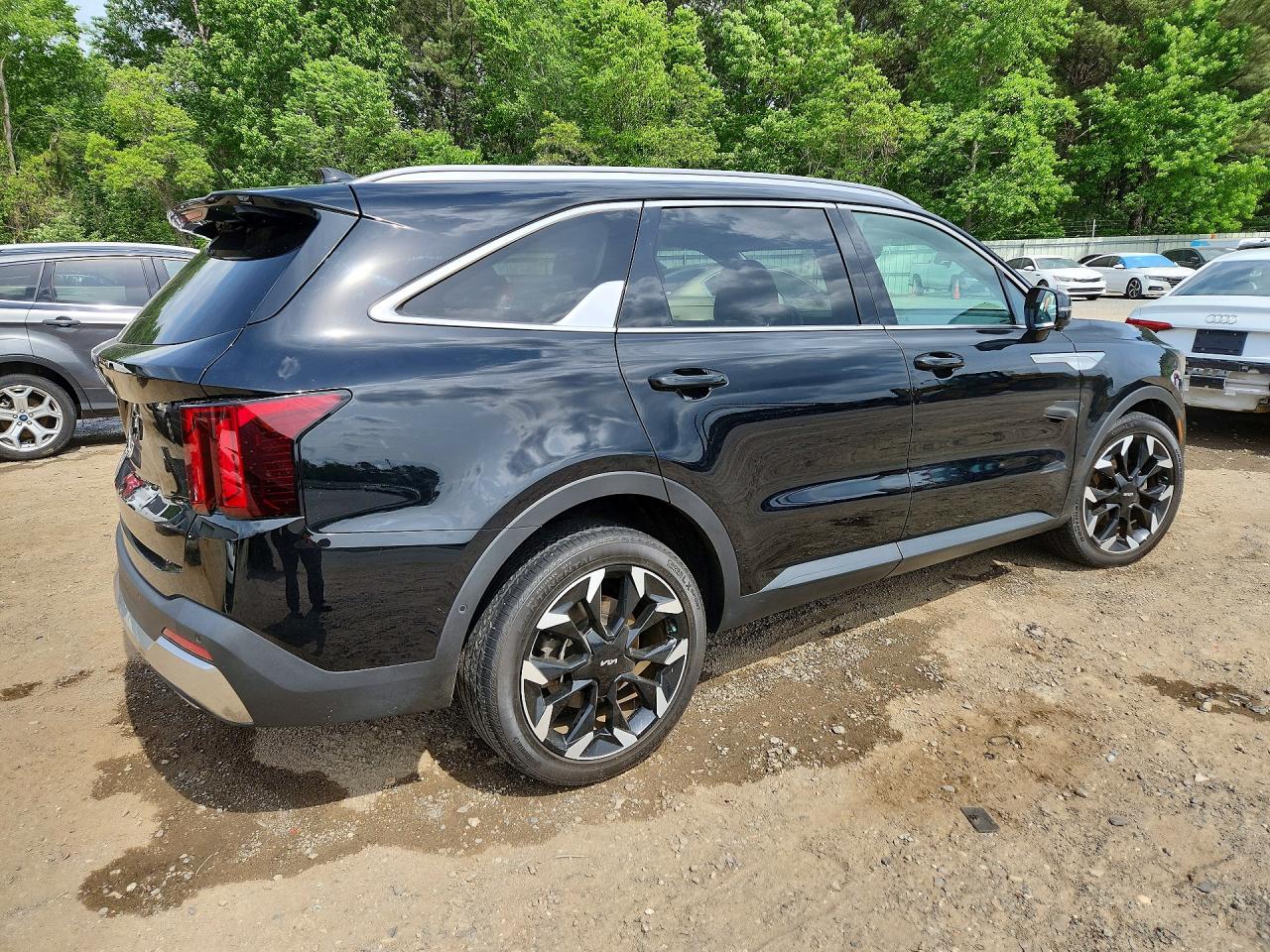 2024 KIA SORENTO