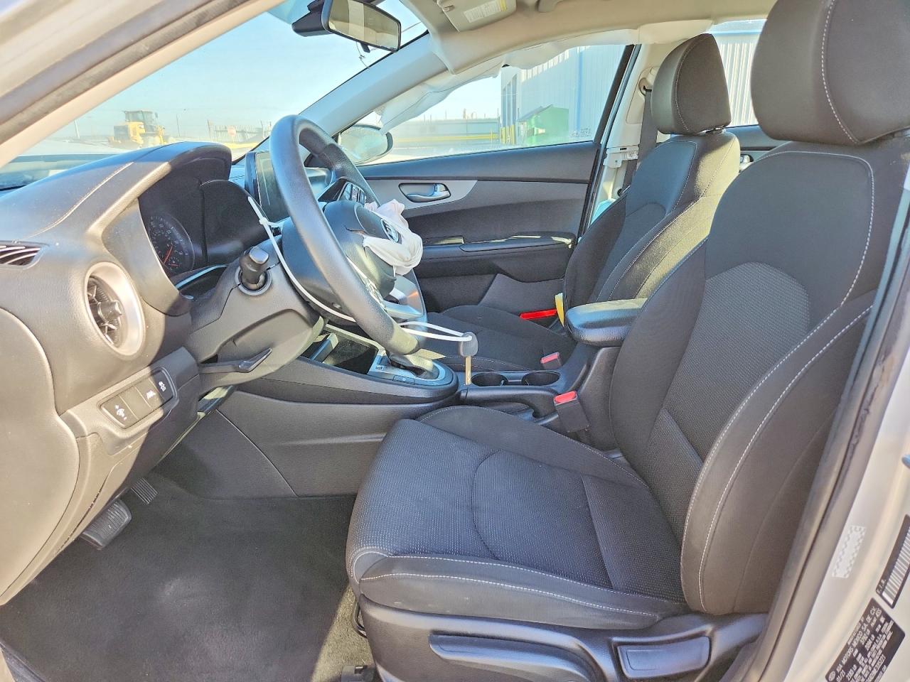2021 KIA FORTE FE, LXS
