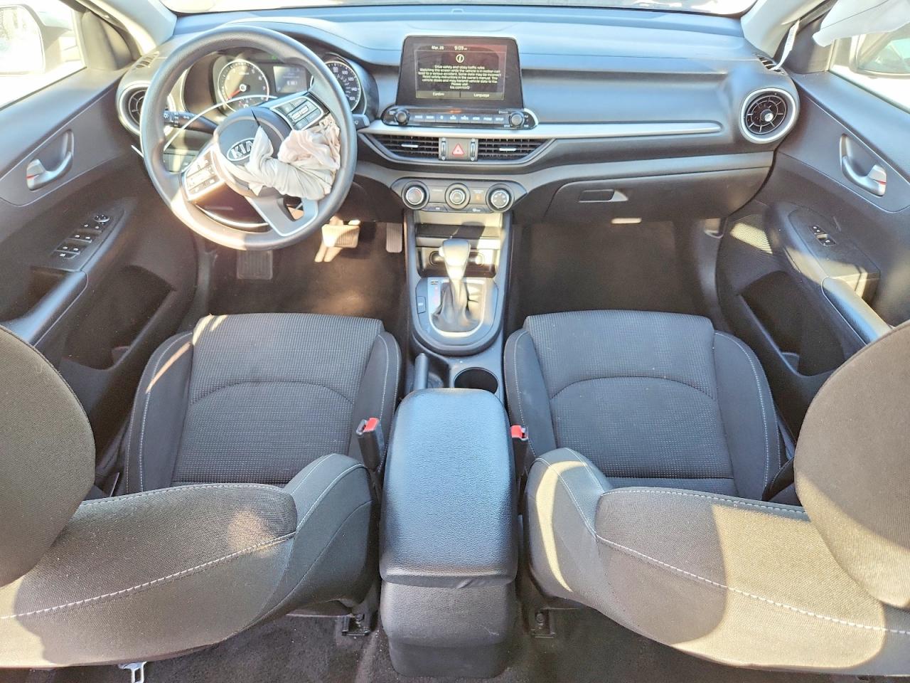 2021 KIA FORTE FE, LXS