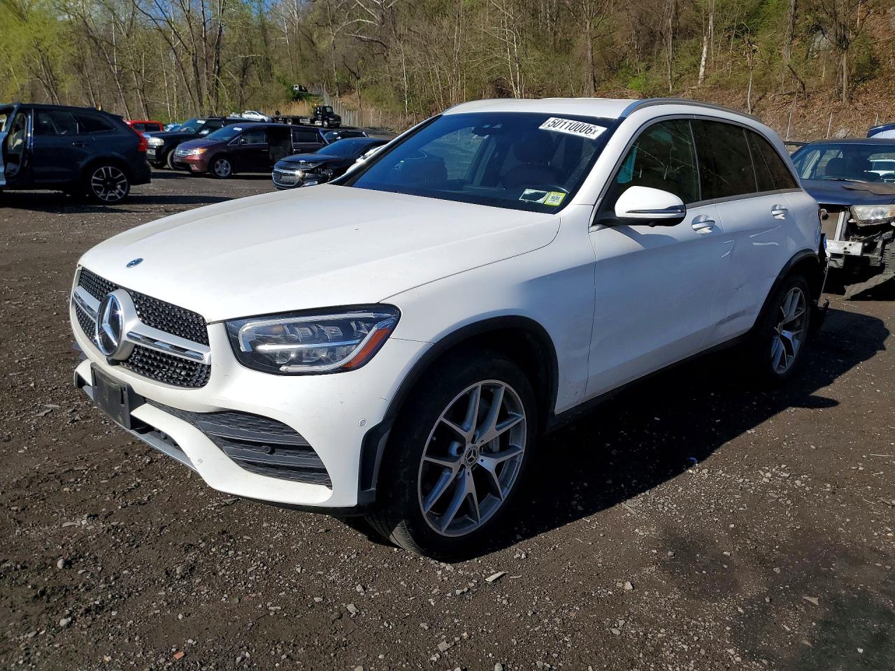 2022 MERCEDES-BENZ GLC