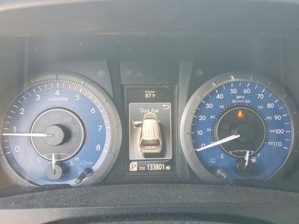 2017 TOYOTA SIENNA