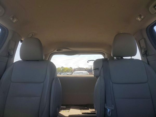 2017 TOYOTA SIENNA