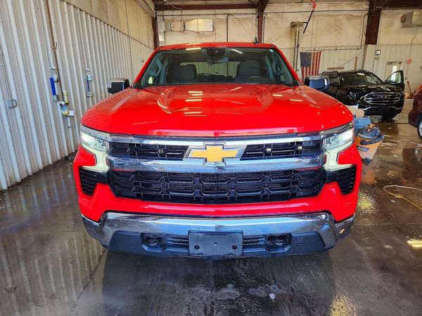 2024 CHEVROLET SILVERADO LT