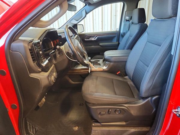2024 CHEVROLET SILVERADO LT