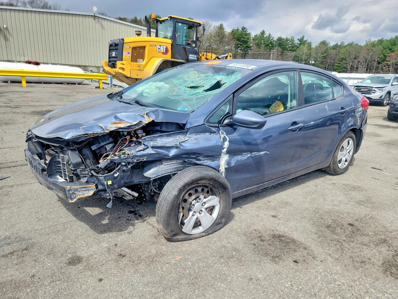2016 KIA FORTE GL (Middle-Low Grade)