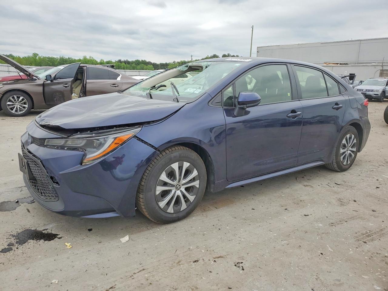 2022 TOYOTA COROLLA