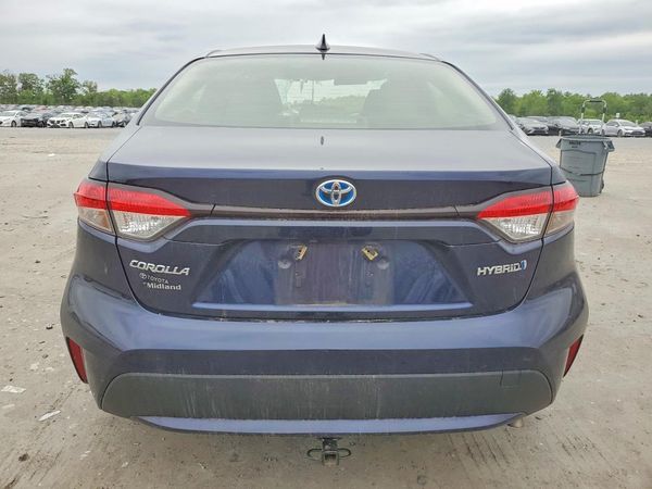2022 TOYOTA COROLLA