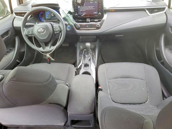 2022 TOYOTA COROLLA