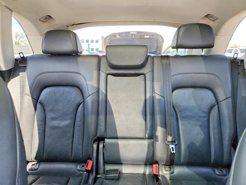 2015 AUDI Q5