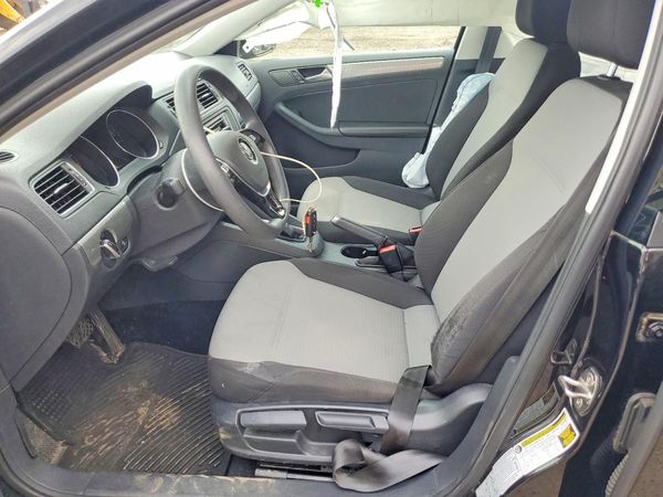 2017 VOLKSWAGEN JETTA
