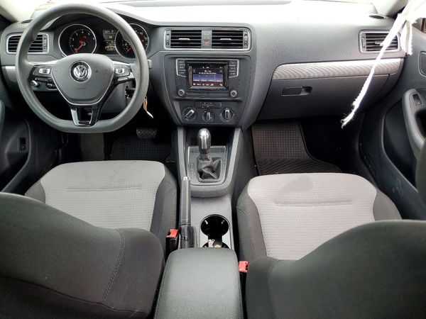 2017 VOLKSWAGEN JETTA