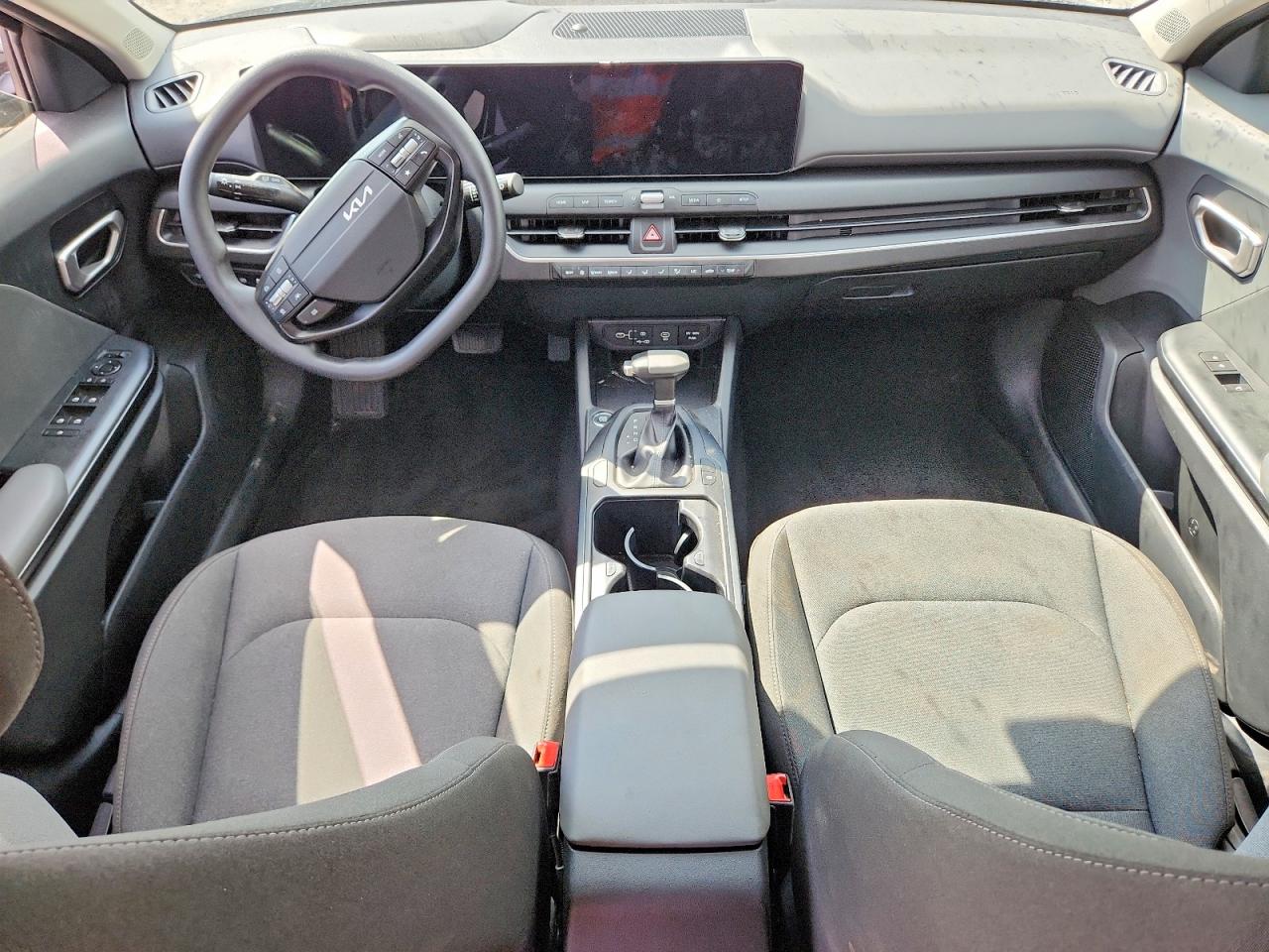 2025 KIA K4 LX, LXS