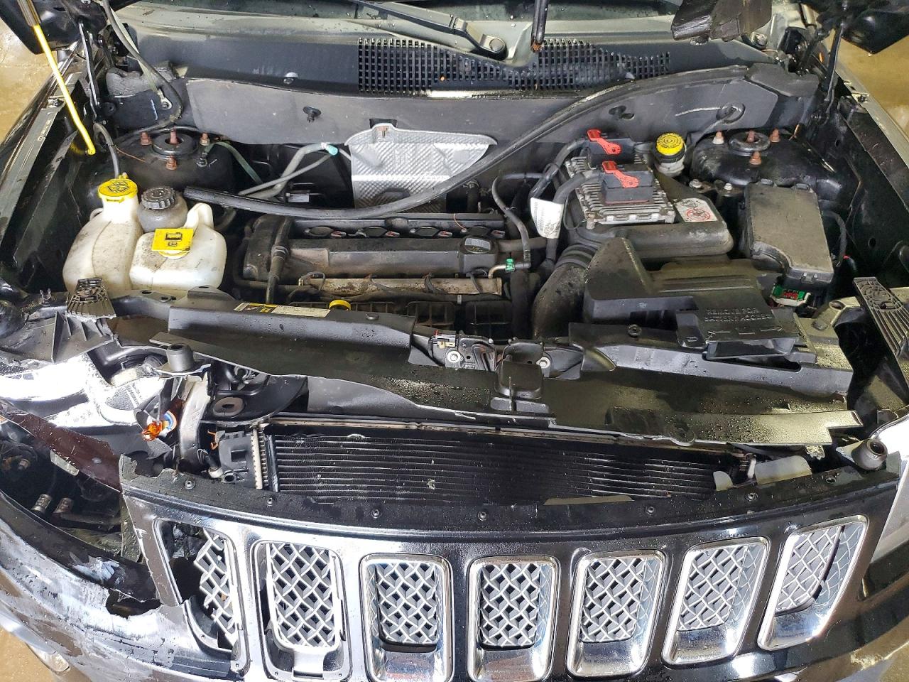 2016 JEEP COMPASS LATITUDE FWD