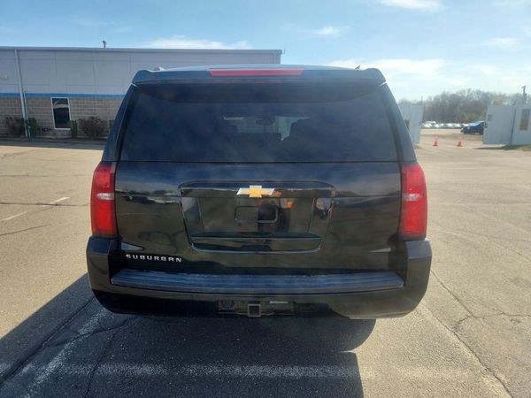 2017 CHEVROLET SUBURBAN LT