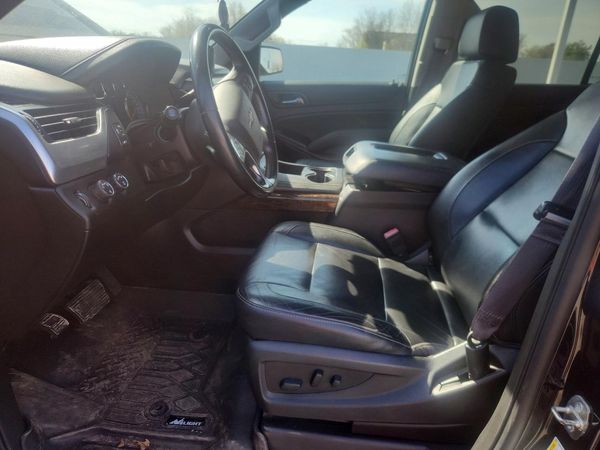 2017 CHEVROLET SUBURBAN LT