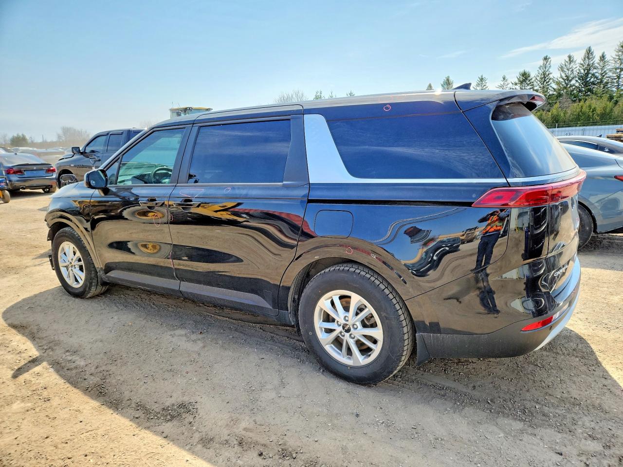2023 KIA CARNIVAL LX LX, LX Seat Package
