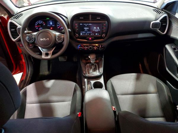 2022 KIA SOUL