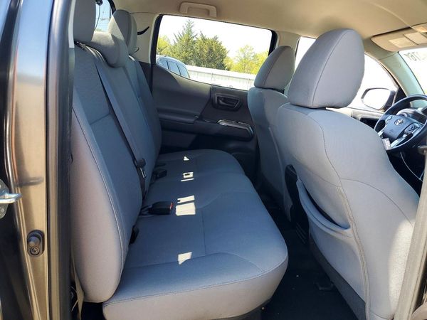 2018 TOYOTA TACOMA