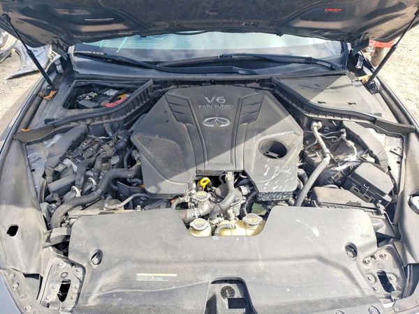 2021 INFINITI Q50 LUXE